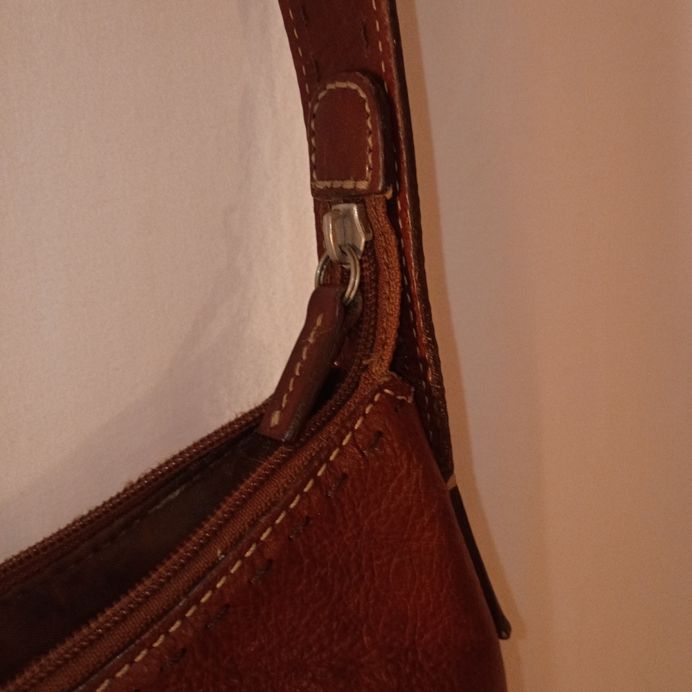 Fossil Rich Brown Leather Shoulder Bag - Picture 3 of 6